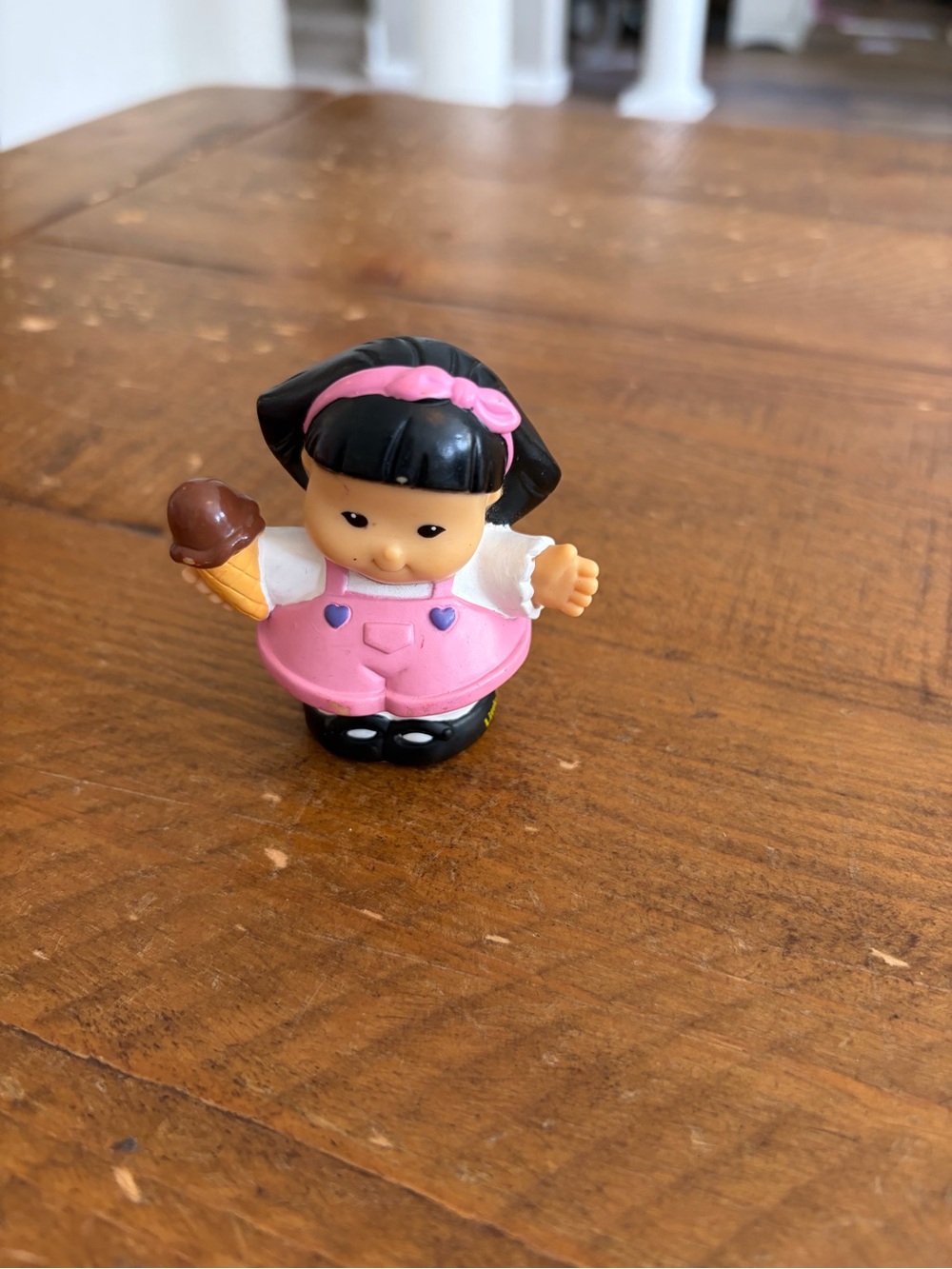 Fisher Price Little People Sonya Lee with ice cream as is